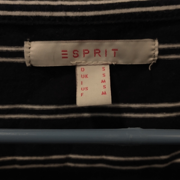 Esprit Nursing Shirt, Small - Picture 2 of 3
